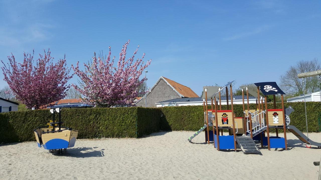 Camping Caravaning Les Cerisiers Berck Sur Mer Verton Exterior photo