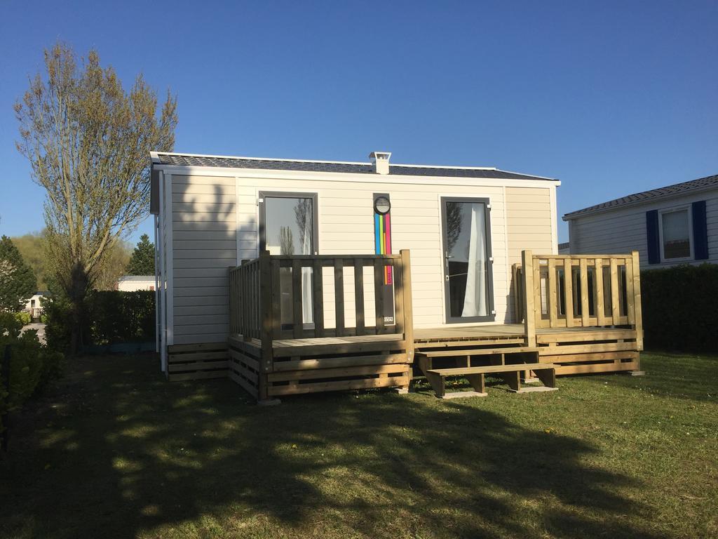 Camping Caravaning Les Cerisiers Berck Sur Mer Verton Exterior photo