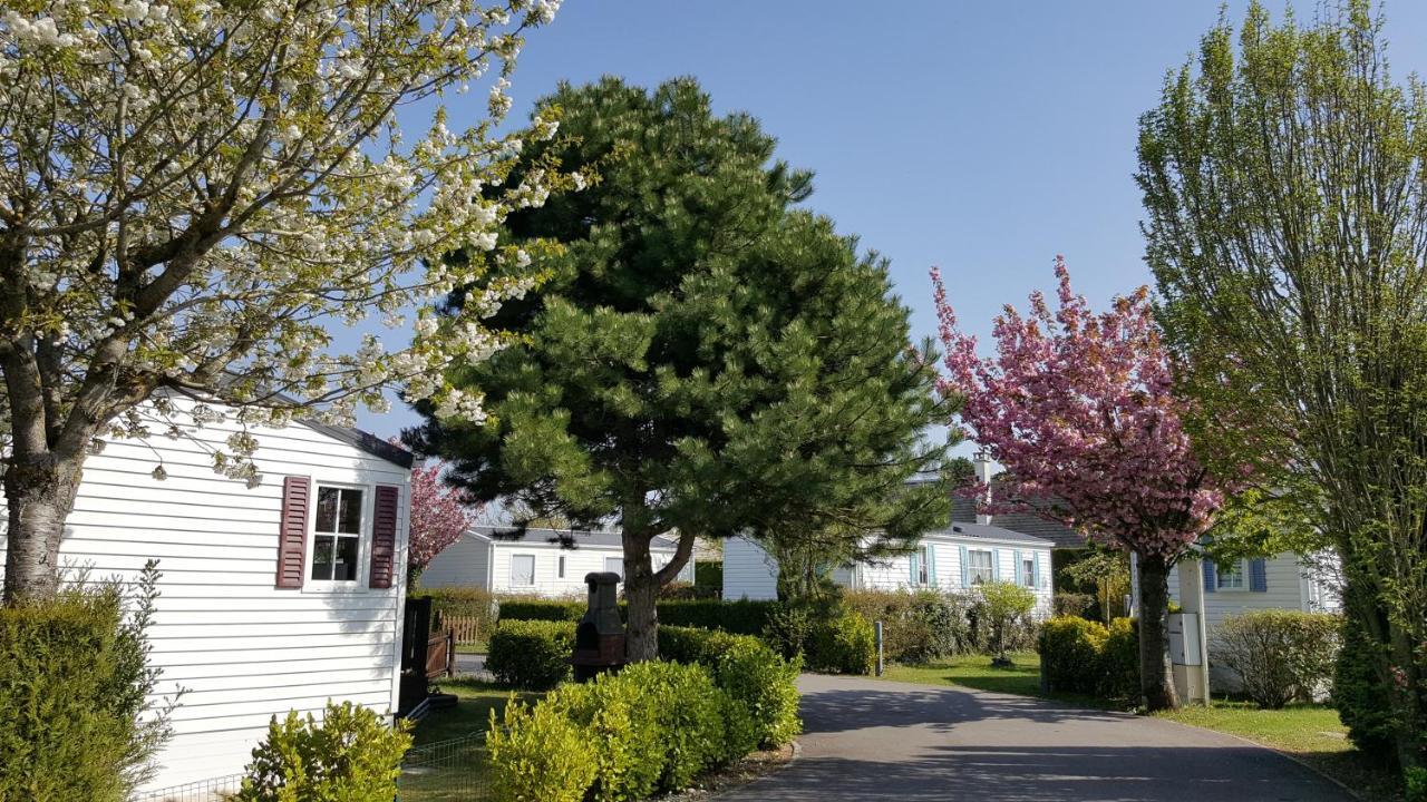 Camping Caravaning Les Cerisiers Berck Sur Mer Verton Exterior photo
